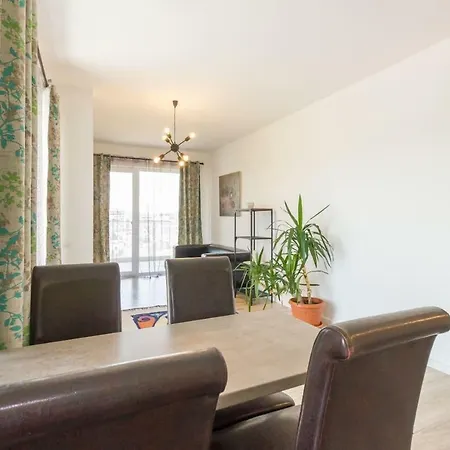 Floor View Penthouse Apartment